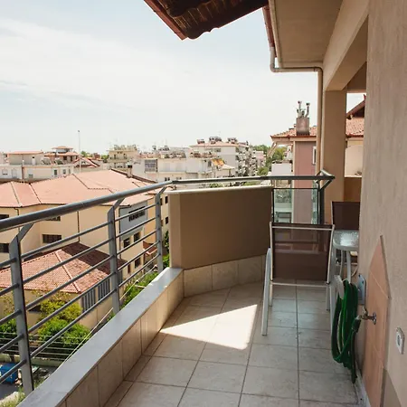 Ellie's Hospitality Apartman Édesza