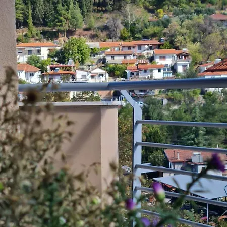 Ellie's Hospitality * Edessa